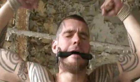 OLD4K. Énorme bite film adult streaming gratuit ne vieillit jamais