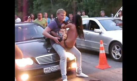 Branle ta grosse bite pour moi pendant film adulte tukif que je te taquine JOI