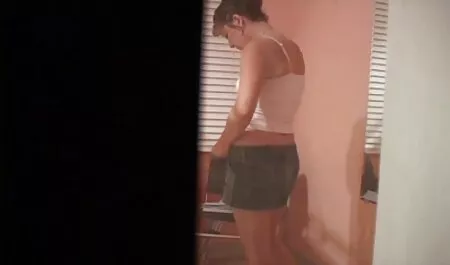 Lécher la porno adulte video chatte et sucer la bite