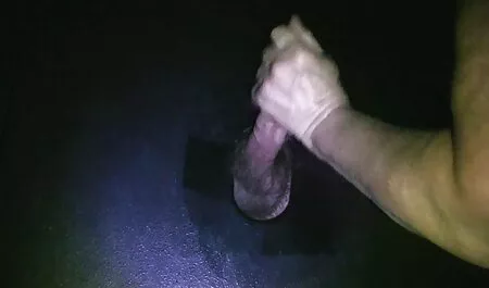 POV film adulte pour femme titfuck paizuri à la plage (hentai) salope avec tanlines