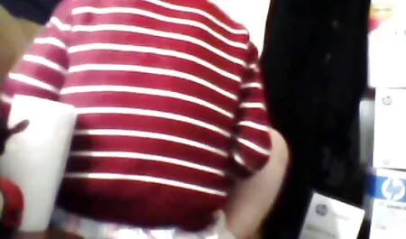 Superbe ado doigte son trou du cul et sa chatte en film adulte francais gros plan HD Show