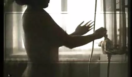 Les modèles deviennent film gratuit adult nus et désordonnés dans Studio.mp4