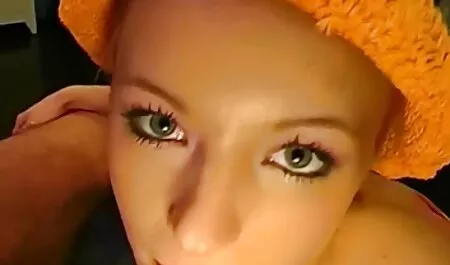 April Chest-Graffiti films pour adultes streaming Strip