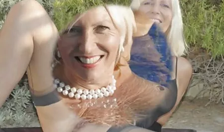 Marie Sullivan et Kara Price - Fuck Salad videos adultes xxx Ladies Get Some M