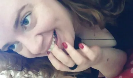 Une équipe de football films adultes amateurs lesbienne baise le noob